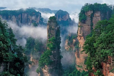 Zhangjiajie: 2-Day Private Tour with Glass Bridge & Zipline