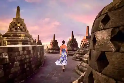 Java Bali Private Tour Package with Driver as Guide