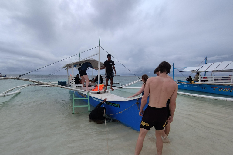 Siargao:Tri Island Hopping Naked Island, Daku, Guyam w/Lunch