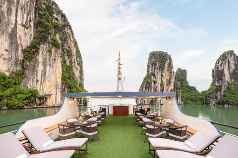 Desde Hanói: Crucero de lujo de un día por la Bahía de Ha Long