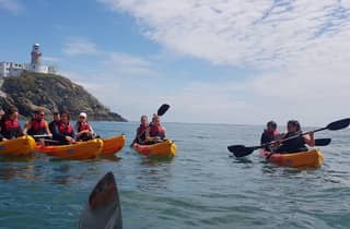 Howth: Geführte Seekajaktour zum Baily-Leuchtturm mit Bildern