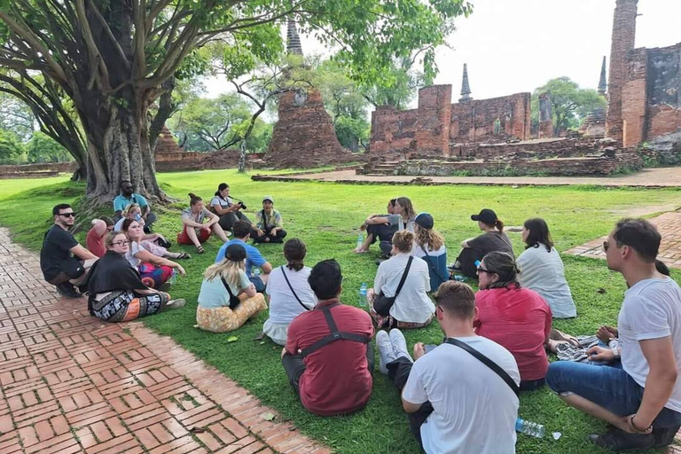 Ayutthaya: Colorful of Ayutthaya bicycle tour