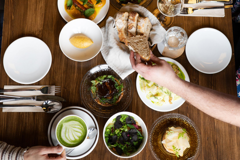 Berlin: Vegan Champagne Brunch at Bonvivant