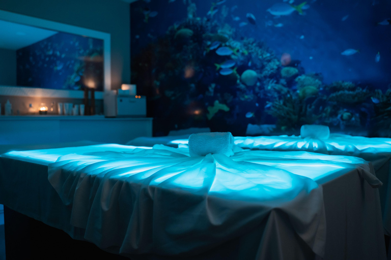 Terceira Island:Relaxing massage with essential oils on a waterbed