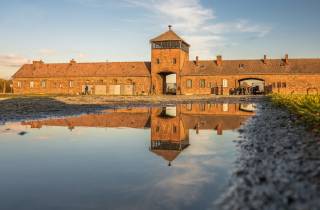 Auschwitz-Birkenau: Skip-the-Line-Eintrittskarte & geführte Tour