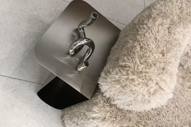 Vilnius: Fashion tour across local brands with stylist