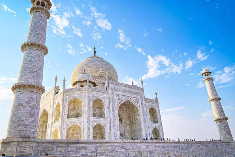 From Delhi: Taj Mahal and Cooking Class Private Day Trip Only Tour Guide (No Car, Guide, Entry Fee and Cooking Class)