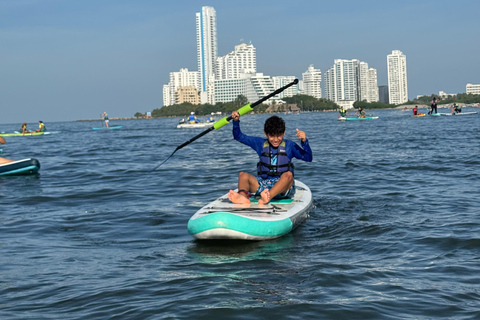 Cartagena: Paddle rental on the beach weekend