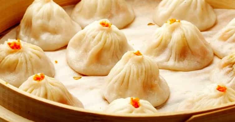 Shanghai Night River Cruise VIP Seat with Authentic Dinner photo 7