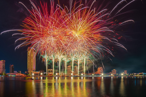 Da Nang: Fireworks Festival Dinner with Hotel Transfer 2026 Dinner experience Only (No Pick up & Drop off Services)