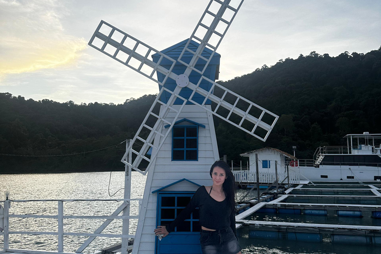 Penang: Forest Island Jet Car Tour with Dinner & Activities
