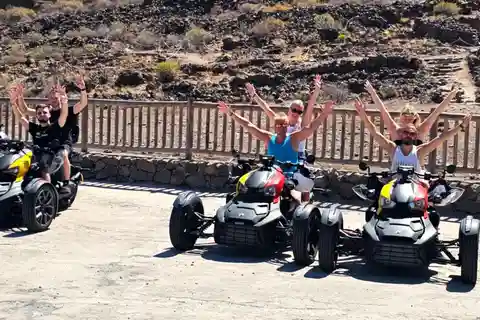 Гран-Канария: 2,5-ЧАСОВОЙ ГОРНЫЙ ТУР CAN-AM RYKER - БЕСПЛАТНЫЙ ВЫБОР