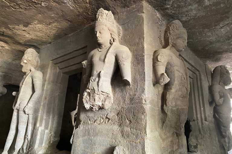 Mumbai: Elephanta Island Heritage Walk with Local Guide Private Tour