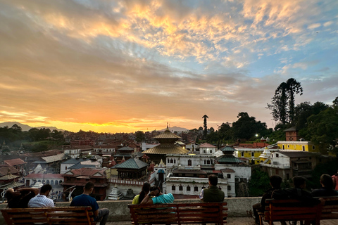 Kathmandu: Golden Hour at Pashupatinath Temple