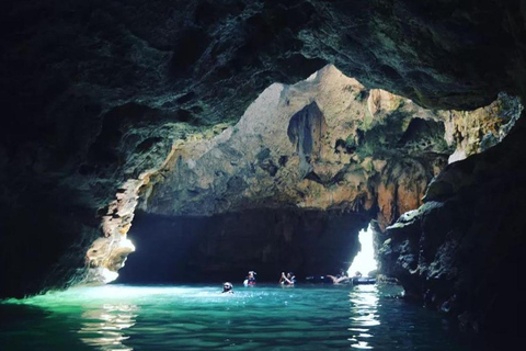 Yogyakarta: Pindul Cave Tubing & Indrayanti Beach Tour