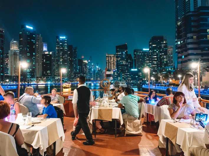 Dubaï : Croisière sur le canal et spectacle La Perle avec dîner