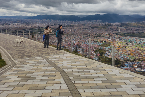 Bogota: kolejka linowa do największego slumsów w Bogocie: El Paraiso