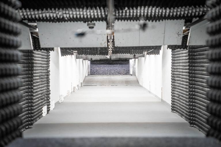 Prague: Target Gun Shooting Experience with Hotel Pickup Prague Target Gun Shooting & Transport & 3 Guns - 25 Shots