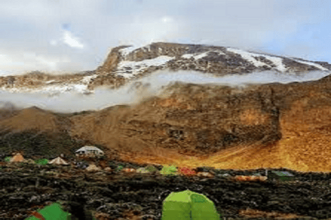 La mejor ascensión de 5 días a la Ruta Umbwe por el Kilimanjaro