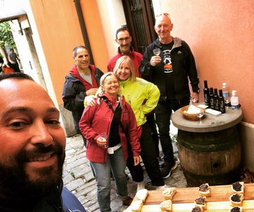 Piran: Walking Tour with Local Wine and Food Tasting