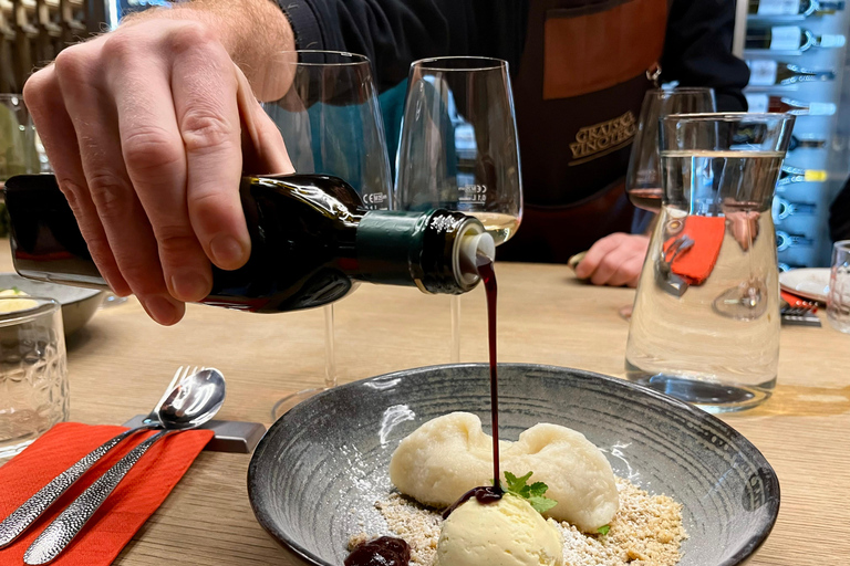 Ljubljana: Guided Food Tour with 10 Authentic Local Tastings