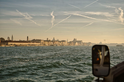 Venice: Exclusive Grand Canal and Secret Canals Boat Tour