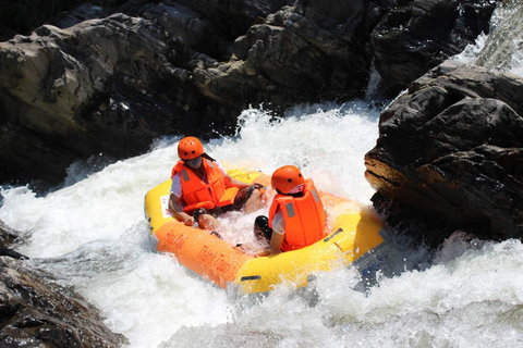 Da Nang/Hoi An: Rafting & Zipline Adventure Day Private Tour From Da Nang: Rafting & Zipline Adventure Day Private Tour