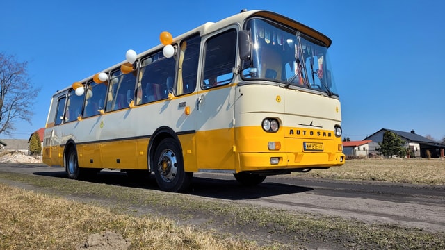 A ride on a vintage bus from Warsaw to Sierpc