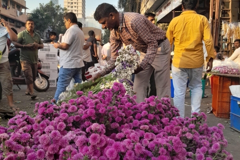 Mumbai: Dharavi Slum, Dhobi Ghat And Flower Market. Private Tour: Dharavi Slum, Dhobi Ghat and Flower Market.