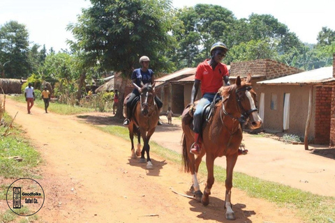 UGANDA Paardrijden - SCHITTERENDE LANDSCHAPPEN &amp; Avonturen | 8 Dagen