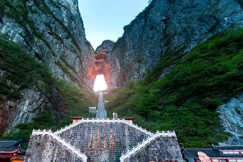 Zhangjiajie: 3-Day All-Inclusive Group Tour