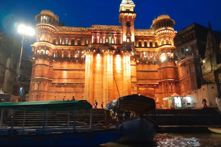 Varanasi: rejs o wschodzie słońca i wycieczka piesza