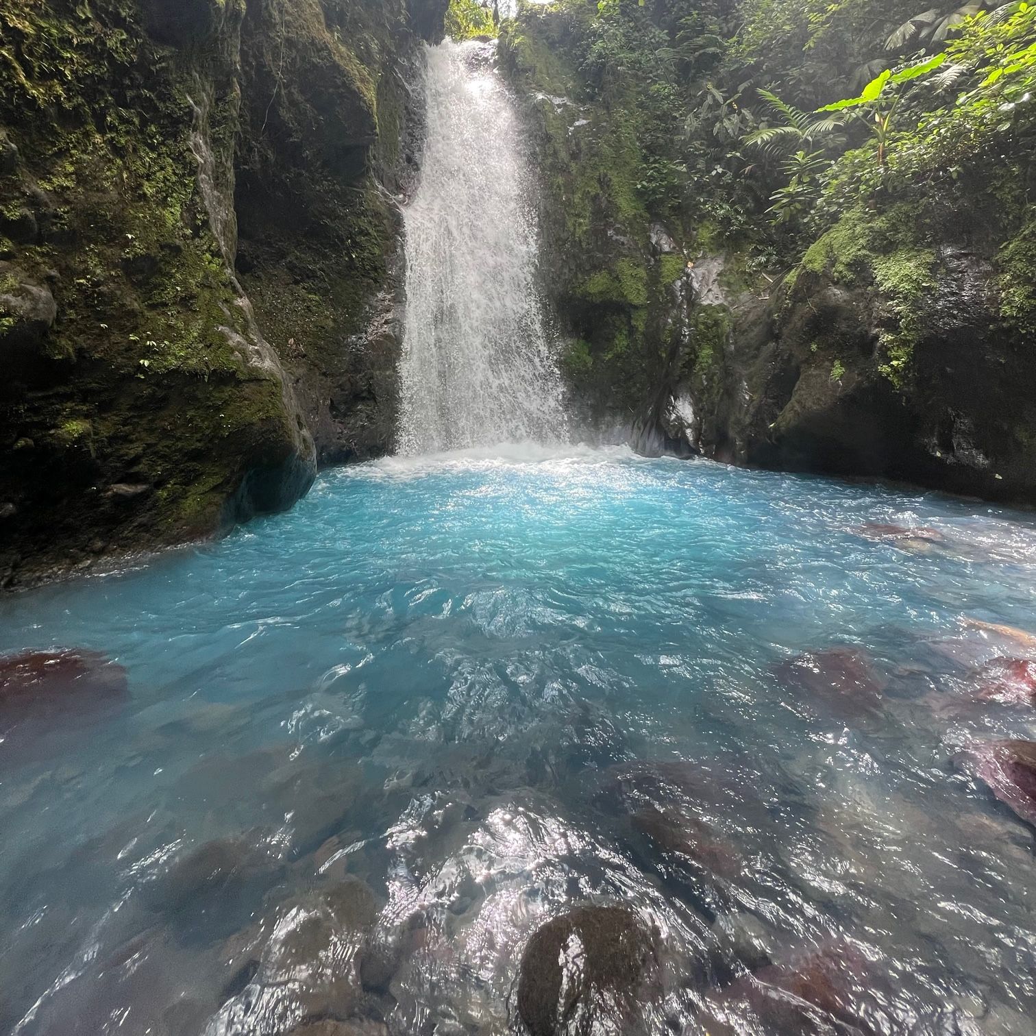 Sky Blue Adventure Ganztagestour zu den Wasserfällen