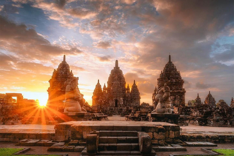 Yogyakarta ; Borobudur, Mendut och Prambanan-templet