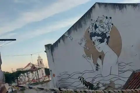 Lisbon Street Art Lovers Walk