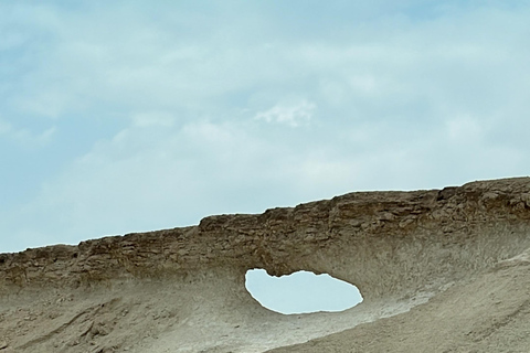 West Qatar tour to Richard Sierra sculpture,Umbrella Rock