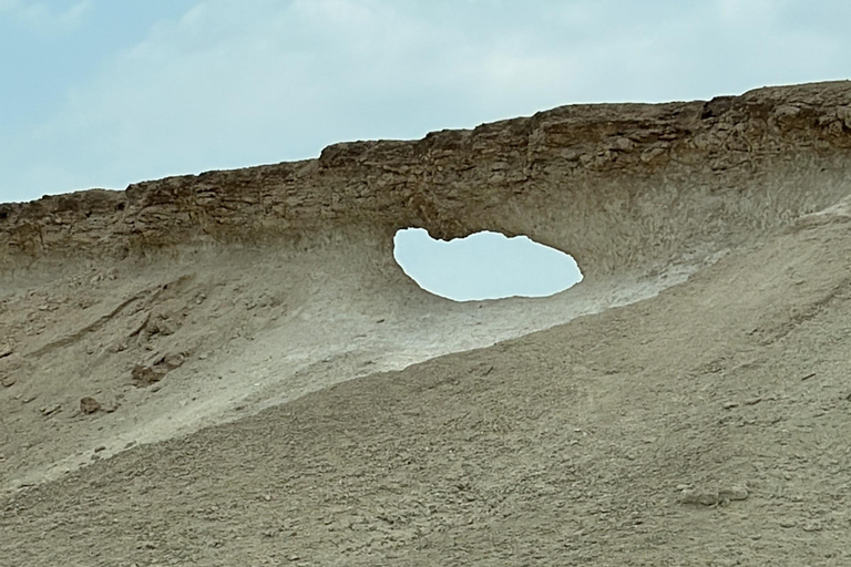 West Qatar tour to Richard Sierra sculpture,Umbrella Rock