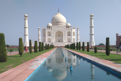 Bengaluru Agra Same Day Private Tour mit Hin- und RückflugAbholung und Rücktransfer +Auto+Führer+Denkmaltickets+Mittagsbuffet