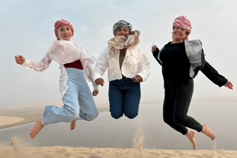 Doha: Desert Safari with Camel Ride and Sandboarding