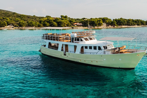 Split: Lagoa Azul e cruzeiro pelas 3 ilhas com comida e bebida