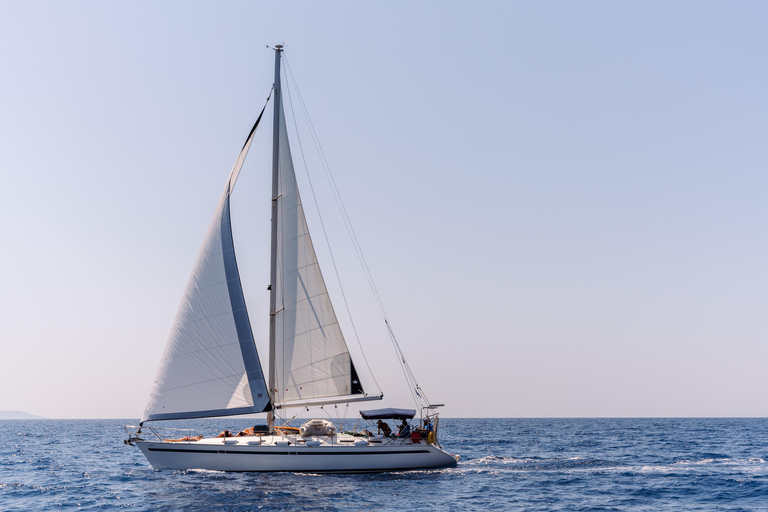 Heraklion: Dia Island Sailing Cruise with Snorkeling Private Half-Day Tour