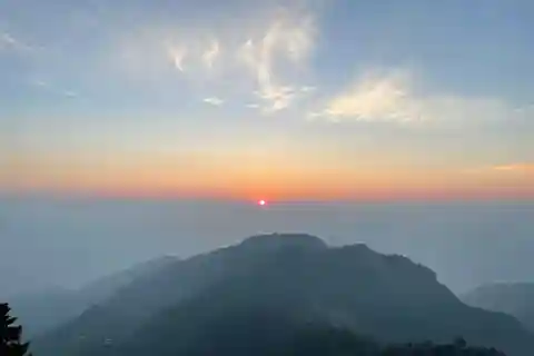 Kunjapuri Temple Sunrise Trek With Professional Guide