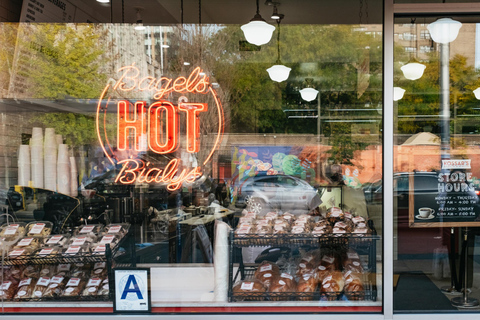 NYC: Traditional Immigrant Foods Guided Walking Tour NYC: Taste Traditional Immigrant Foods on a Walking Tour