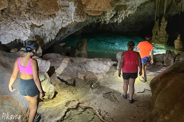 Mallorca: Beach Inside the Cave Tour