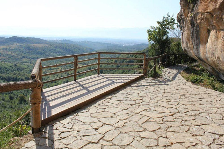 Kutaisi: Sataplia, Dinosaur Footprint, included Wine Tasting