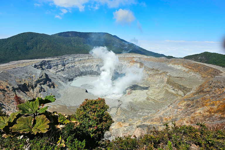 Les merveilles du volcan Poas et les jardins des cascades de La Paz