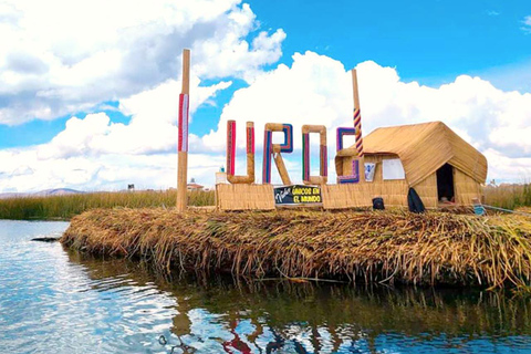 Visite des îles flottantes d&#039;Uros à Puno