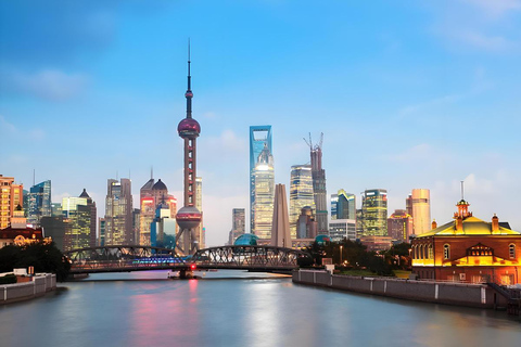 Shanghai: Full-Day Customized Tour with Private Transfer.