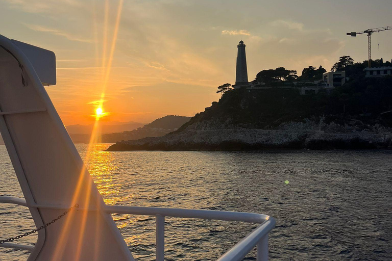 Villefranche-Sur-Mer: Sunset boat tour