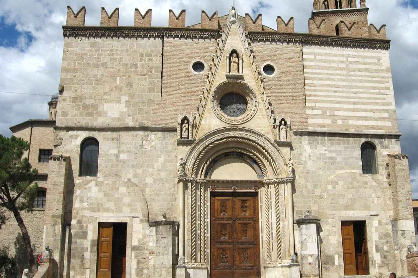 Teramo: tour privato nel cuore storico dell'Abruzzo